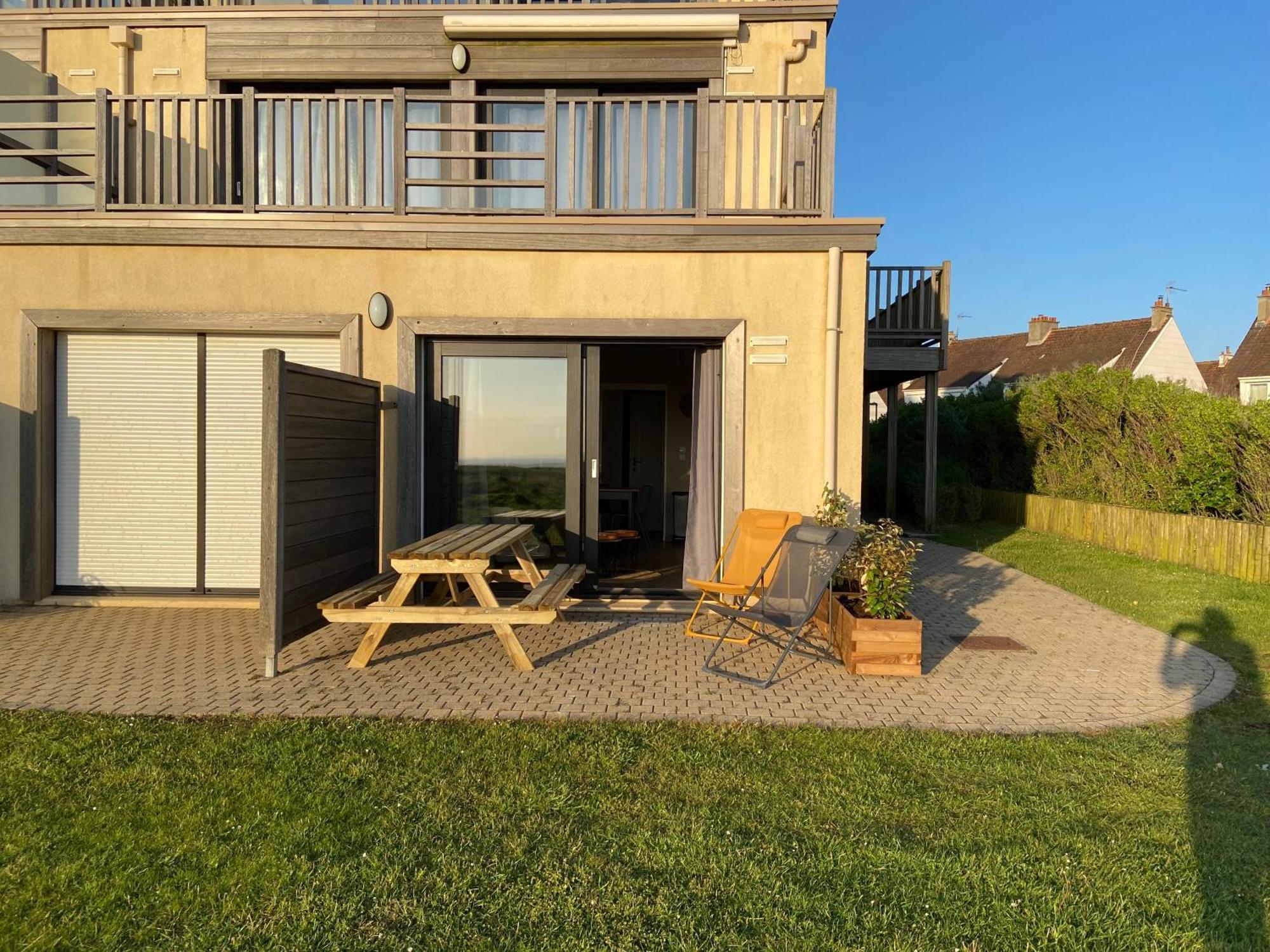 Brise De Mer Sur La Naturelle, Studio A Wimereux , Parking Buitenkant foto